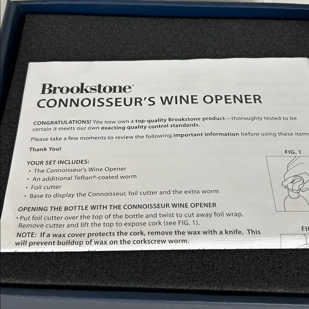 Brookstone Wine Opener Set.  Never used, In excellent condition.